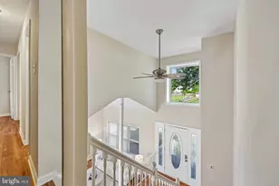 2 Beecher Pl, Sterling, VA 20164 - Photo 17