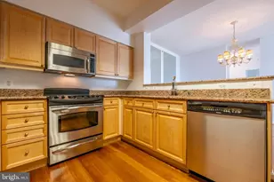 19355 Cypress Ridge Terrace, Leesburg, VA 20176 - Photo 23