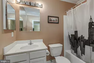 46363 Pryor Square, Sterling, VA 20165 - Photo 11