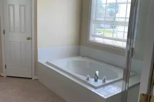 630 Marshall Dr NE, Leesburg, VA 20176 - Photo 7