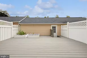 42753 Stadler Ln, Chantilly, VA 20152 - Photo 13