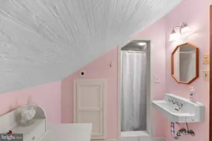 14127 Harpers Ferry Rd, Hillsboro, VA 20132 - Photo 19