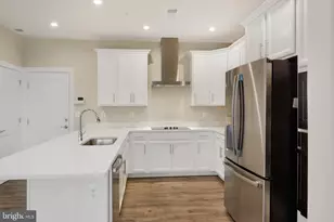 44615 Wolfhound Sq, Ashburn, VA 20147 - Photo 3