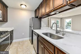 20991 Timber Ridge Terrace, Ashburn, VA 20147 - Photo 11