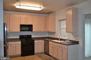 43644 Scarlet Square, Chantilly, VA 20152 - Photo 3