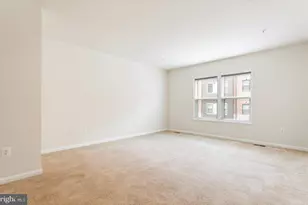 20532 Milbridge Ter, Ashburn, VA 20147 - Photo 17