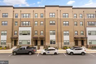 20532 Milbridge Ter, Ashburn, VA 20147 - Photo 3
