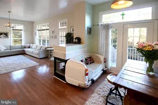 18400 Lanier Island Square, Leesburg, VA 20176 - Photo 7