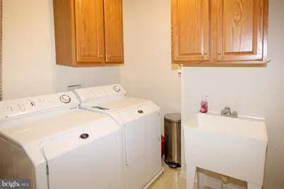 18400 Lanier Island Square, Leesburg, VA 20176 - Photo 33