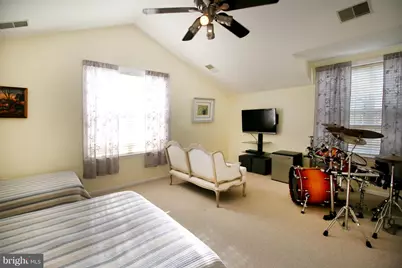 18400 Lanier Island Square, Leesburg, VA 20176 - Photo 29