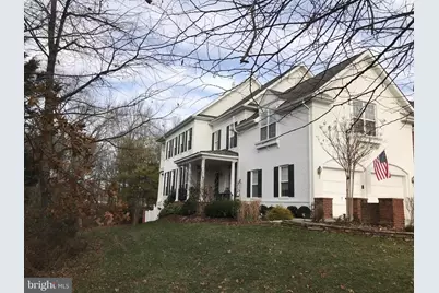 18400 Lanier Island Square, Leesburg, VA 20176 - Photo 1