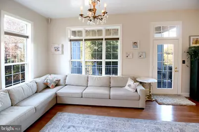 18400 Lanier Island Square, Leesburg, VA 20176 - Photo 5