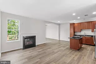 22511 Airmont Woods Terrace, Ashburn, VA 20148 - Photo 13
