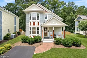 11 Ferguson Ct, Sterling, VA 20165 - Photo 1