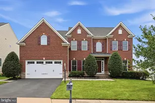 25577 Royal Hunter Dr, Aldie, VA 20105 - Photo 1