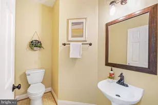 801 Santmyer Dr SE, Leesburg, VA 20175 - Photo 23