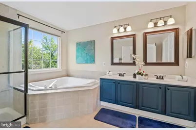 801 Santmyer Drive SE, Leesburg, VA 20175 - Photo 27