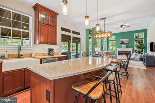 801 Santmyer Dr SE, Leesburg, VA 20175 - Photo 13