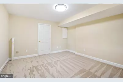 801 Santmyer Drive SE, Leesburg, VA 20175 - Photo 43