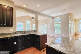 42245 Sweet Ct, Chantilly, VA 20152 - Photo 17