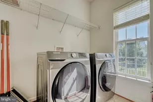 42245 Sweet Ct, Chantilly, VA 20152 - Photo 25
