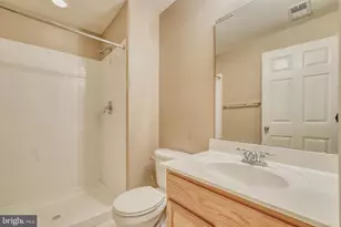 42245 Sweet Ct, Chantilly, VA 20152 - Photo 41