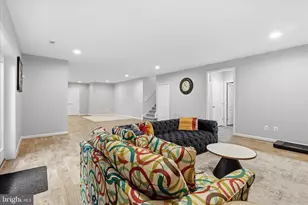 42522 Stratford Landing Dr, Brambleton, VA 20148 - Photo 35