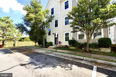 22908 Regent Terrace, Sterling, VA 20166 - Photo 3