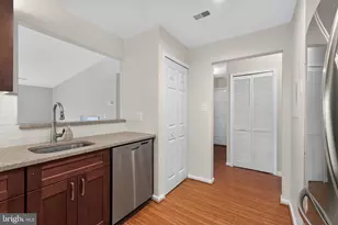 20604 Cornstalk Terrace, Ashburn, VA 20147 - Photo 15
