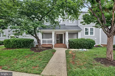 20604 Cornstalk Terrace #301, Ashburn, VA 20147 - Photo 1