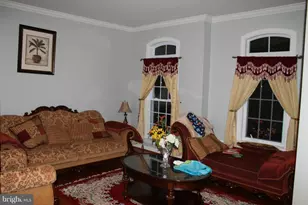 24907 Earlsford Dr, Chantilly, VA 20152 - Photo 3