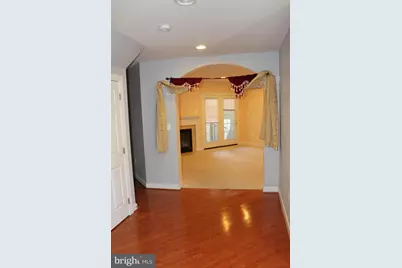 24907 Earlsford Drive, Chantilly, VA 20152 - Photo 13