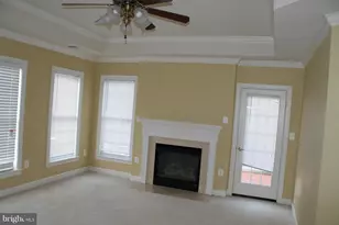 24907 Earlsford Dr, Chantilly, VA 20152 - Photo 7