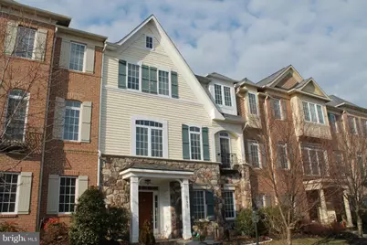 24907 Earlsford Drive, Chantilly, VA 20152 - Photo 1