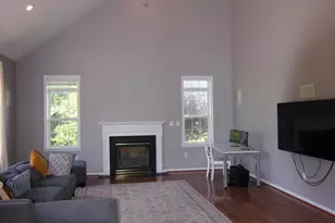 25783 Fenian Ct, Chantilly, VA 20152 - Photo 13