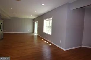 25783 Fenian Ct, Chantilly, VA 20152 - Photo 35
