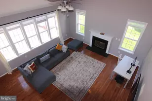 25783 Fenian Ct, Chantilly, VA 20152 - Photo 11