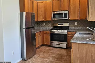 43806 Trajans Column Terrace, Ashburn, VA 20148 - Photo 3
