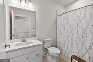 46294 Mount Milstead Ter, Sterling, VA 20164 - Photo 29