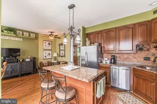 43125 Holtby Square, Chantilly, VA 20152 - Photo 11