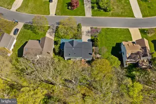 26 Lipscomb Ct, Sterling, VA 20165 - Photo 17