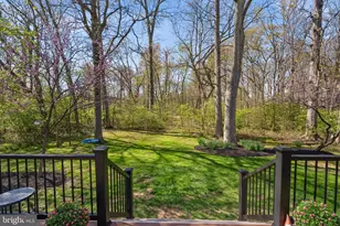 26 Lipscomb Ct, Sterling, VA 20165 - Photo 11