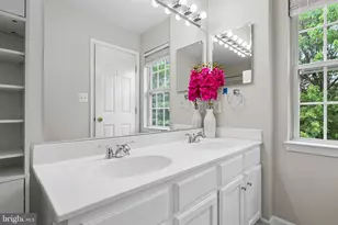 453 Pearlbush Square NE, Leesburg, VA 20176 - Photo 35