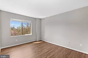 19375 Cypress Ridge Terrace, Leesburg, VA 20176 - Photo 17