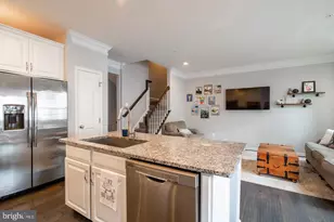 22567 Naugatuck Square, Ashburn, VA 20148 - Photo 15