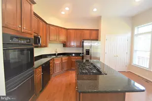 25140 Boomerang Terrace, Aldie, VA 20105 - Photo 17