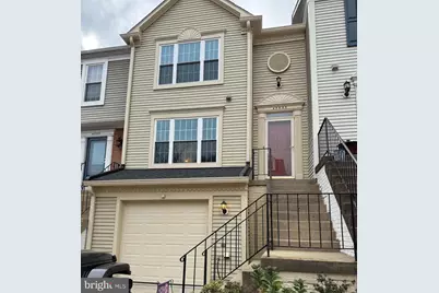 45555 Whitcomb Square, Sterling, VA 20166 - Photo 1