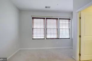 270 High Rail Terrace SE, Leesburg, VA 20175 - Photo 11