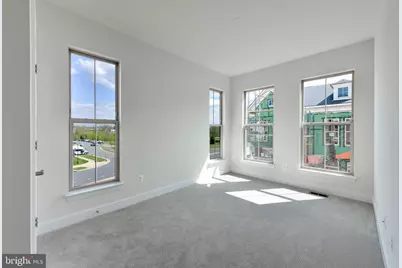 20686 Glenmont Terrace, Ashburn, VA 20147 - Photo 19