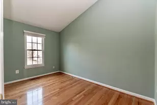 1020 Smartts Ln NE, Leesburg, VA 20176 - Photo 9